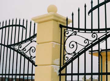 Кованый забор