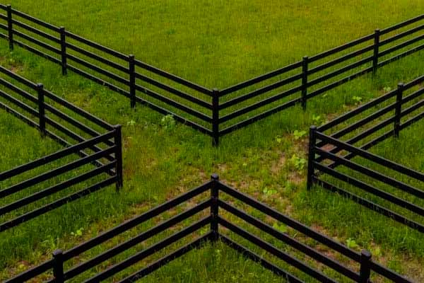 Металлическое ограждение в стиле Ранчо Металлическое ограждение в стиле Ранчо